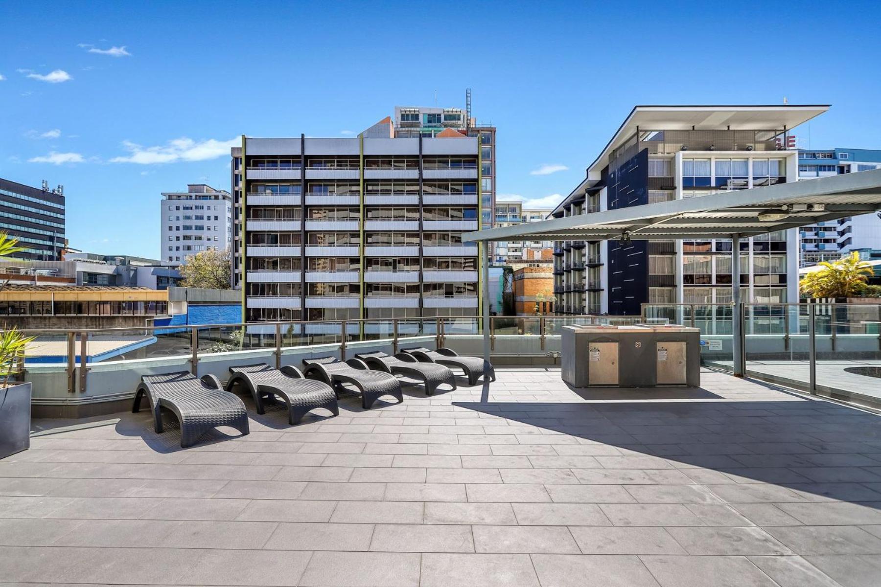 The Astor Apartments Μπρίσμπεϊν Εξωτερικό φωτογραφία