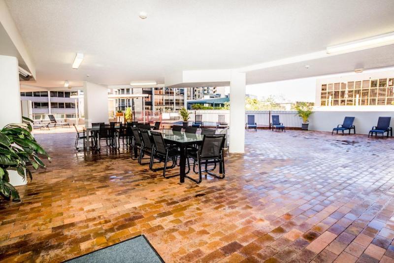 The Astor Apartments Μπρίσμπεϊν Εξωτερικό φωτογραφία